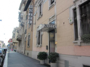 Отель Hotel Nizza  Милан